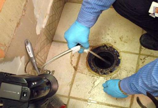 Những dụng cụ thông tắc thoát sàn nhà vệ sinh hiệu quả, cống bị nghẹt