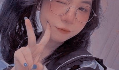 Full bộ ảnh nóng Mèo Simmy xuất hiện trong phòng thu âm