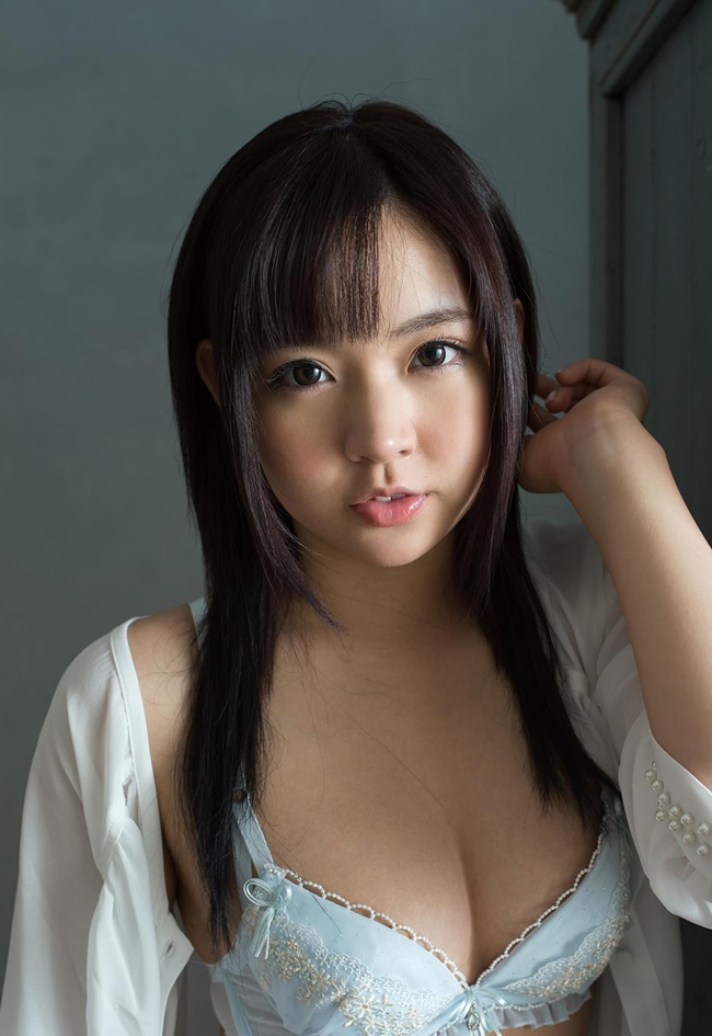 Nữ diễn vi&ecirc;n JAV Ayano Nana