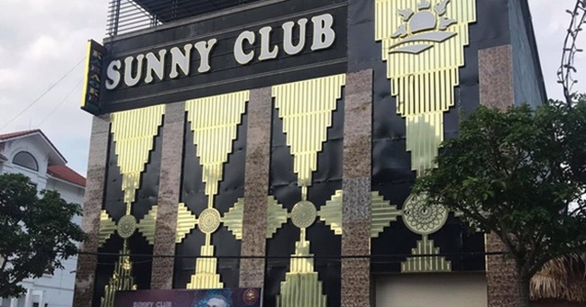 Clip n&oacute;ng Sunny Club