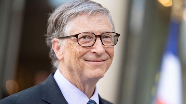Bill Gates v&agrave; vợ