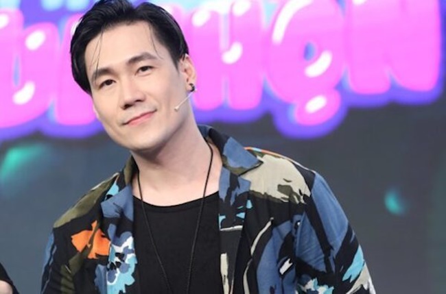 Ca sĩ Kh&aacute;nh Phương y&ecirc;u th&iacute;ch kinh doanh