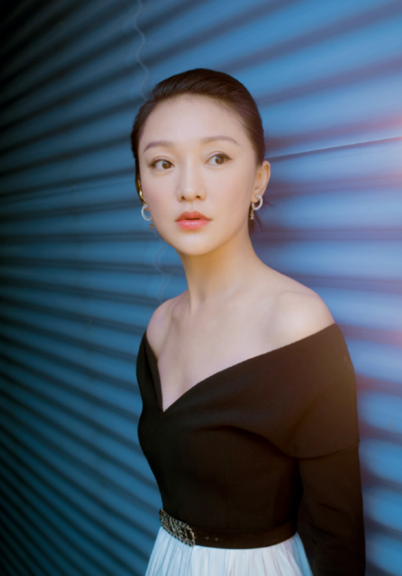 Nhan sắc đỉnh cao của Ch&acirc;u Tấn