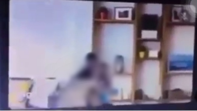 Clip sinh vi&ecirc;n đại học tr&ecirc;n zoom