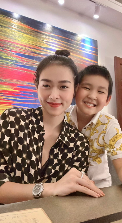 Bảo Ngọc và con trai