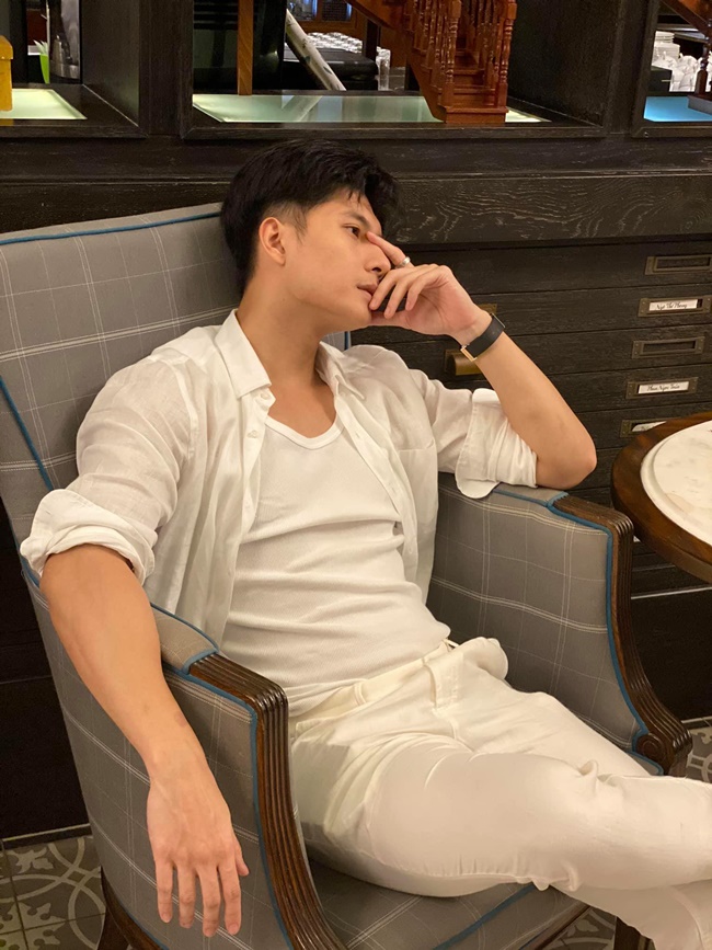 Lâm Bảo Như và Lệ Quyên bên nhau.