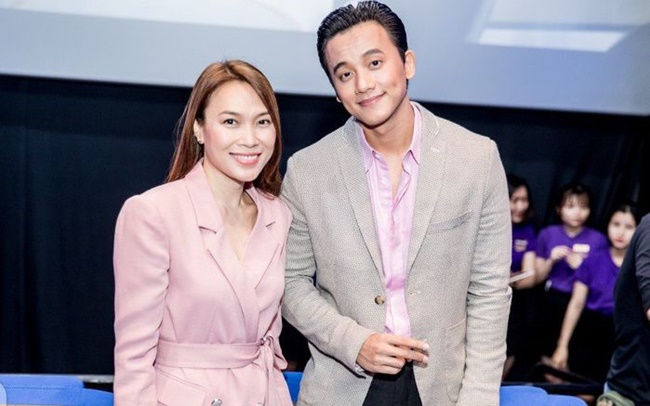 Ngắm Mỹ Tâm và Mai Tài Phến 'tình bể tình' khi diện đồ đôi