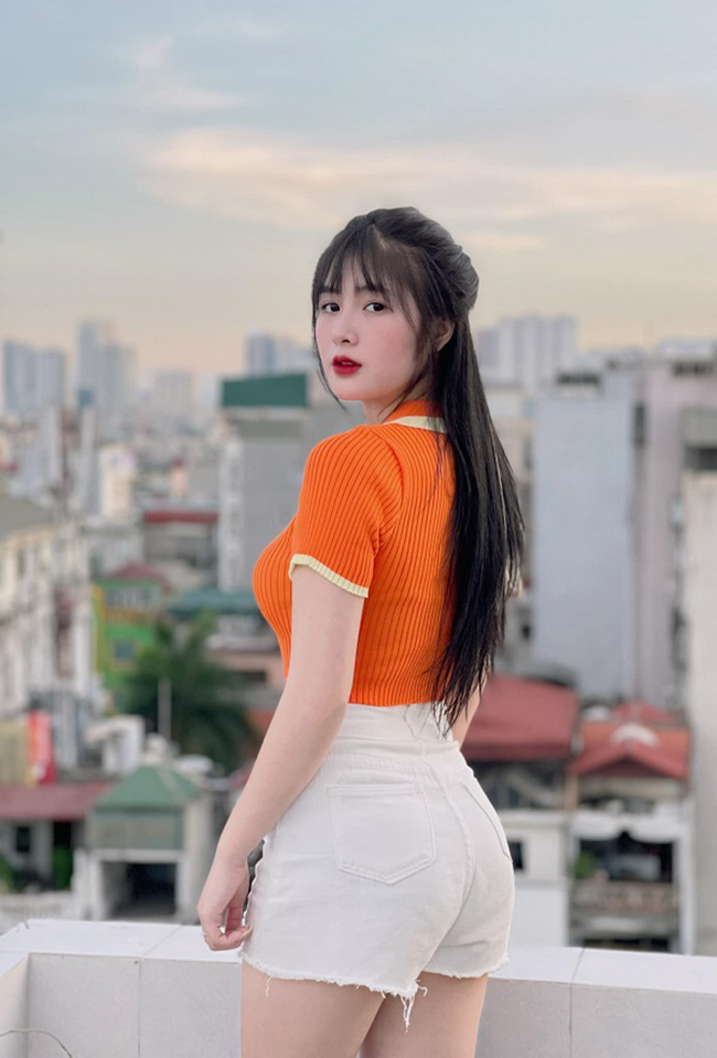 Tiểu sử Quỳnh Alee