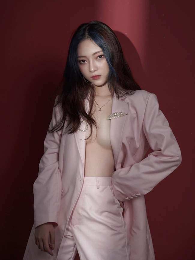 Streamer Linh ChiChan lộ clip ảnh nóng