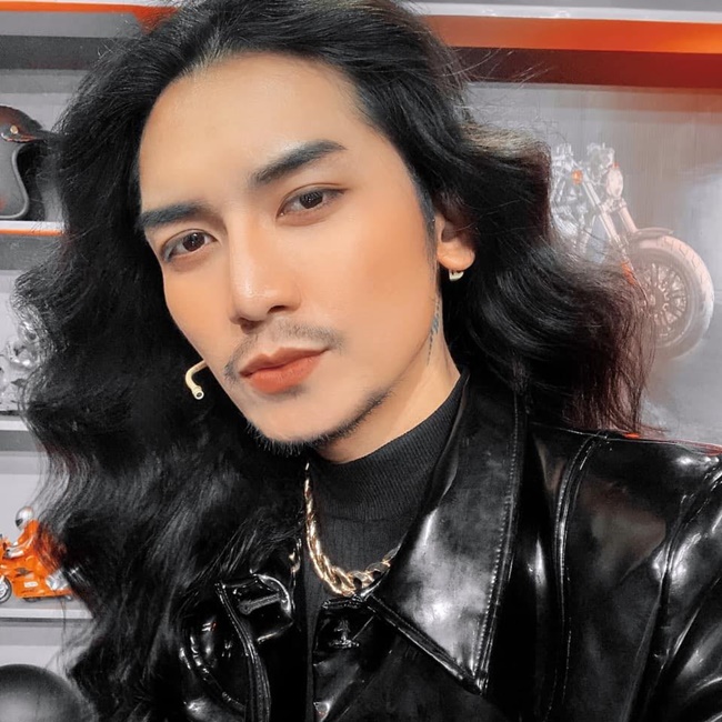 BB Trần điển trai