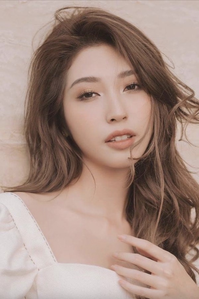 Ca sĩ Khổng T&uacute; Quỳnh