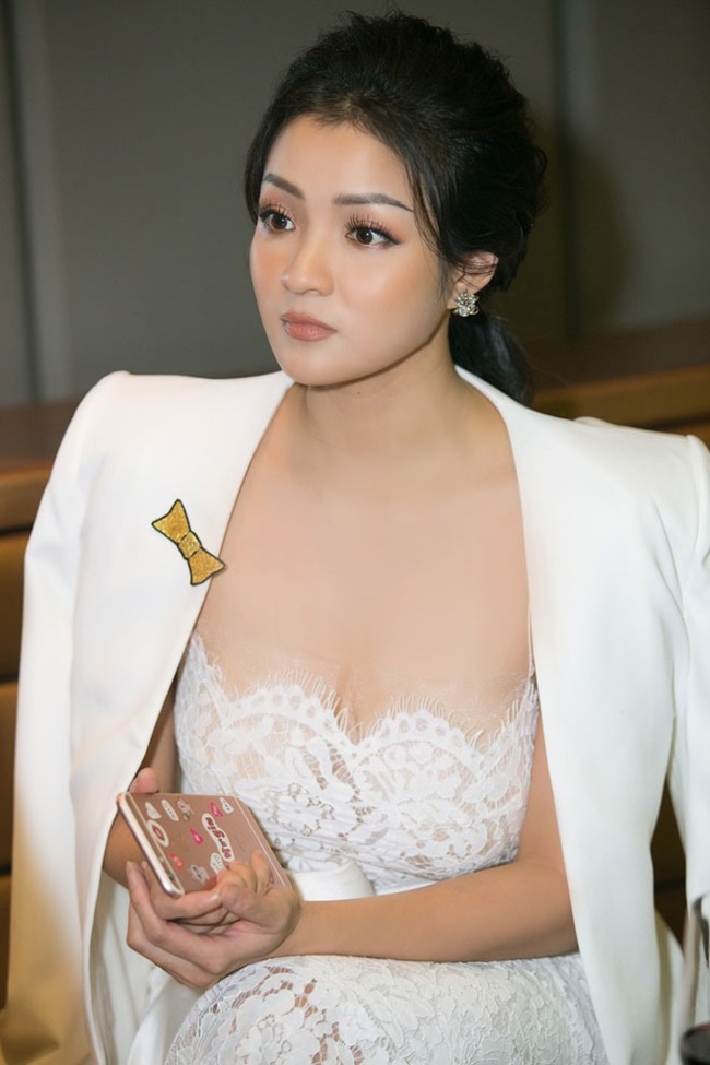 Thủy Top sexy