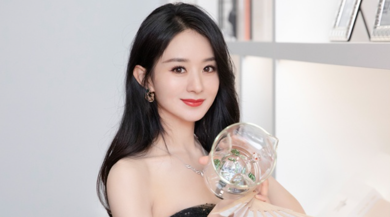 Tiểu sử Triệu Lệ Dĩnh