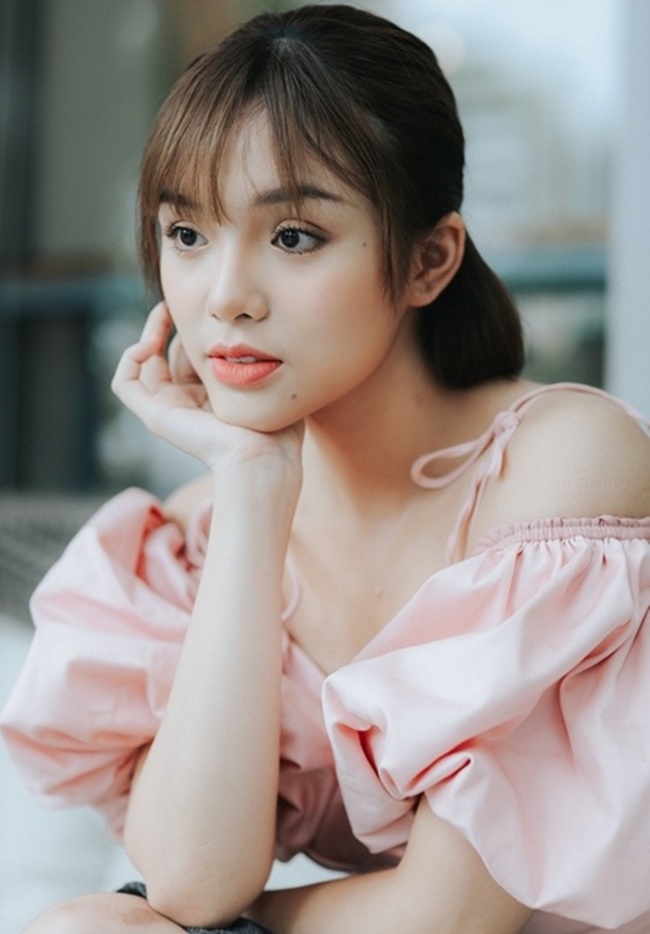 Diễn vi&ecirc;n yeye Nhật hạ