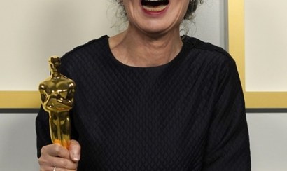 Tiểu sử Youn Yuh-Jung đạt đỉnh cao sự nghiệp năm 73 tuổi