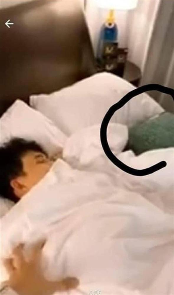 Lộ clip JACK diễn cảnh giường chiếu kh&ocirc;ng che