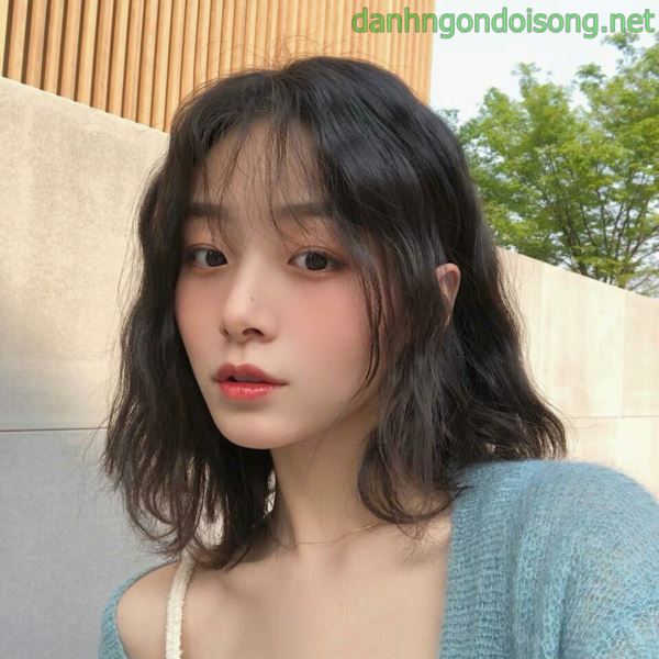 Ảnh gái xinh tóc ngang vai 2k9