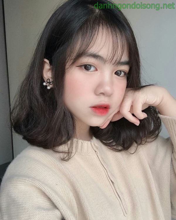 Ảnh gái xinh tóc ngang vai 2k9