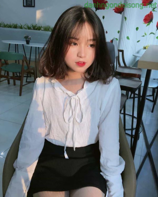 Ảnh gái xinh tóc ngang vai 2k9