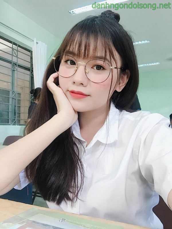 Ảnh gái xinh tóc ngang vai 2k9