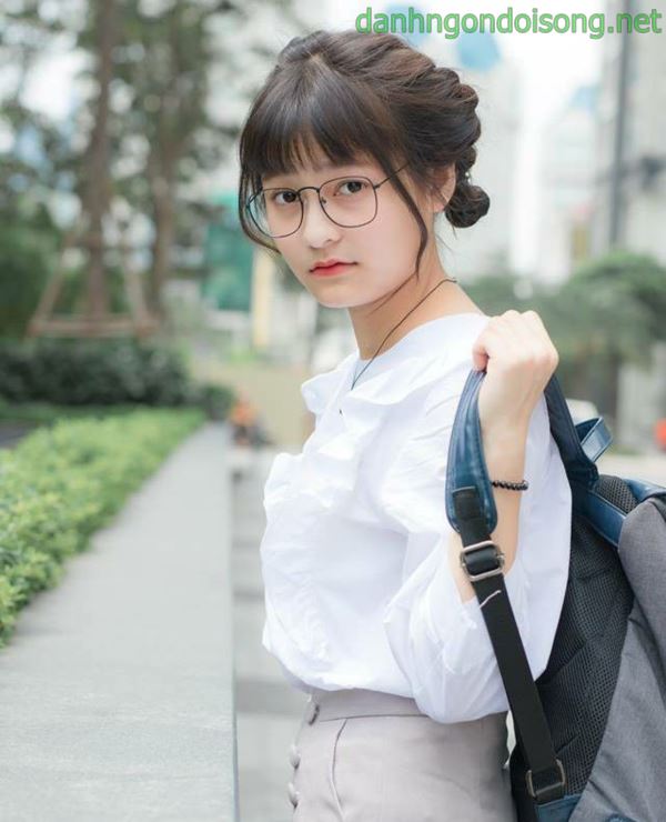 Ảnh gái xinh tóc ngang vai 2k9