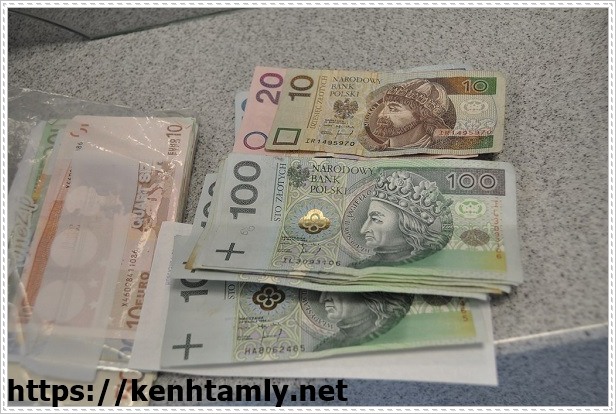 Kh&oacute;a học tiếng để du học Ba Lan