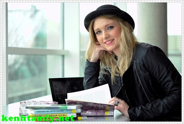 cách tự tin đặt câu hỏi bằng tiếng Pháp khi giao tiếp