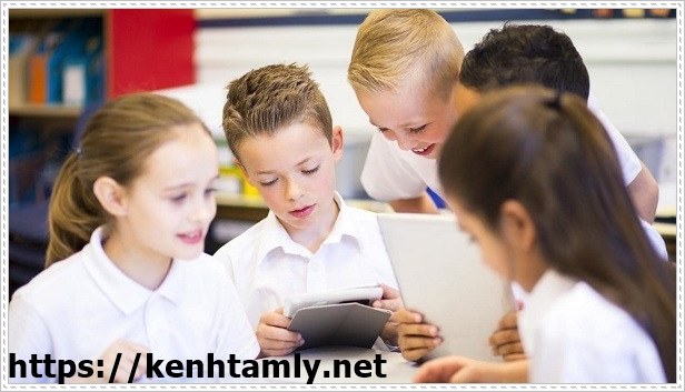 Học tiếng T&acirc;y Ban Nha căn bản giao tiếp theo nh&oacute;m