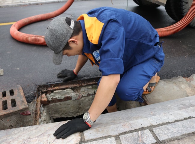 Gi&aacute; nạo v&eacute;t hố ga quận B&igrave;nh Thạnh v&ocirc; c&ugrave;ng phải chăng