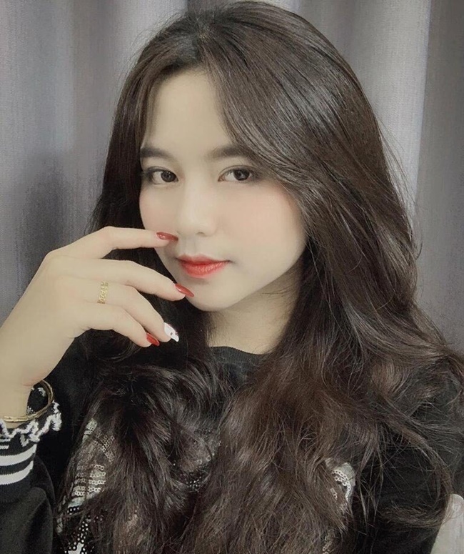 Hường bear quên tắt livestream 14