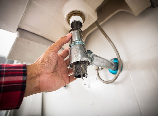Th&ocirc;ng cống nghẹt quận 3 khắc phục vấn đề tắc nghẽn đường ống